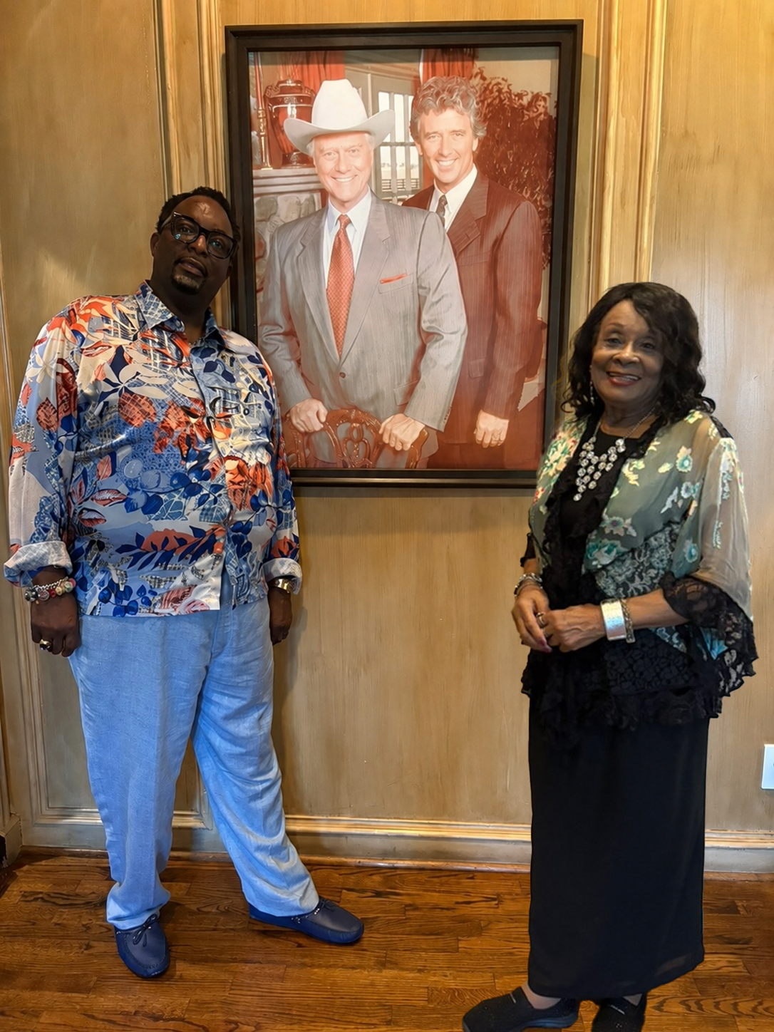 Dr. Claudreen Jackson, wife of Pervis Jackson of The Spinners, photographed with Farmedia's Farmer after co-producing her show